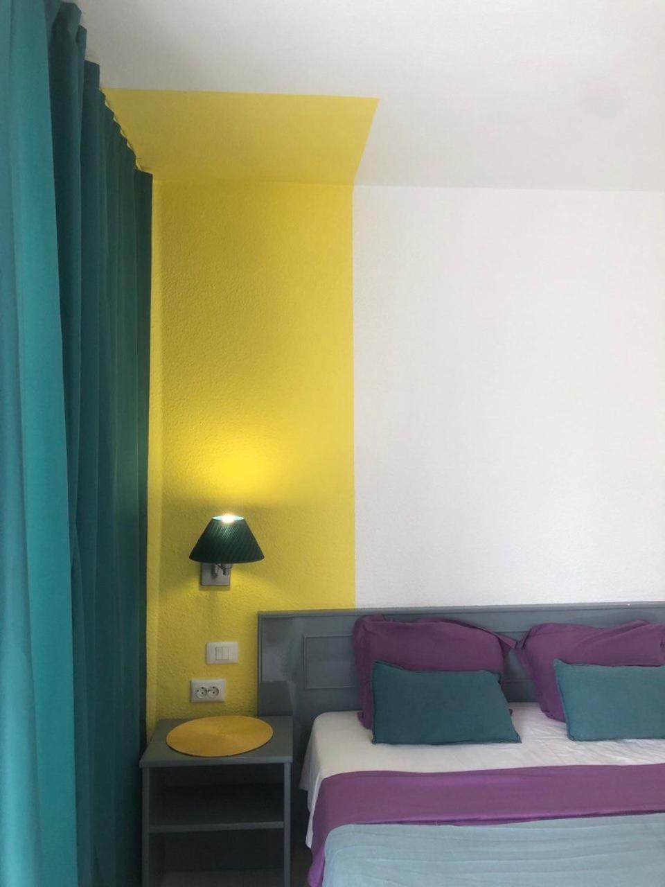 Apart Hotel Ponderosa アデヘ エクステリア 写真